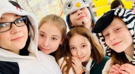 Кемеровская преподавательница русского пришла на урок в костюме панды