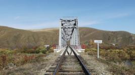В Забайкальском крае из-за паводков обрушился железнодорожный мост