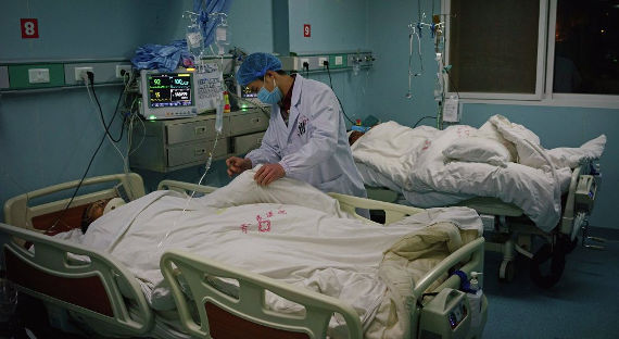 В Китае выявили 17 новых случаев заболевания вирусной пневмонией