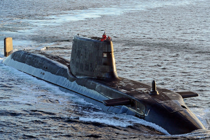 Атомная подлодка ВМС Великобритании столкнулась с торговым судном