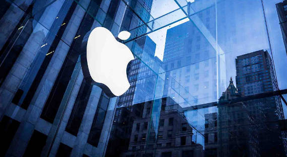 Apple опровергла наличие прослушки в «айфонах»