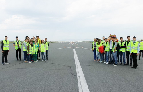 Международный аэропорт "Абакан" провёл день открытых дверей
