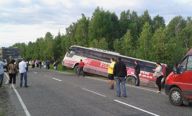 Под Хабаровском столкнулись два автобуса: погибло 13 человек