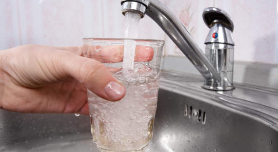 В Совфеде предложили увеличить штрафы за нарушение требований к питьевой воде