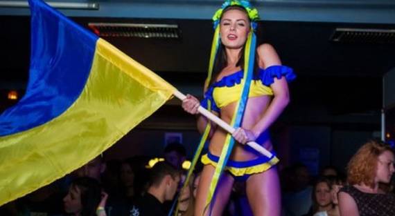 Украинские проститутки намерены выйти на Майдан