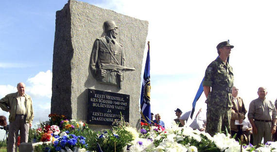 В Эстонии установили памятник эсэсовцам