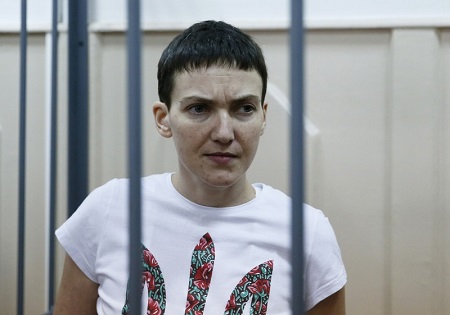 СМИ: летчица Савченко поправилась на несколько килограммов
