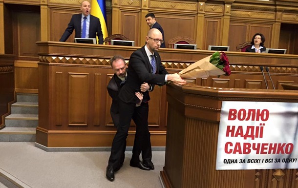 Бильдт не хочет идти в премьеры Украины, а Яценюк не хочет уходить