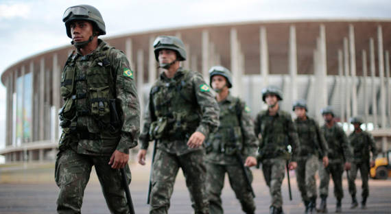 Темер применил войска для борьбы с протестами в Бразилии
