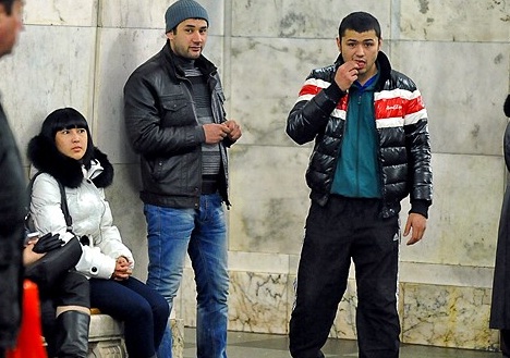 В Хакасии станет меньше на трех нелегальных работяг