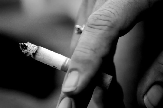В Хакасии сельчанин, укравший сигареты и 300 рублей, может сесть на 5 лет