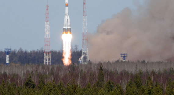 С Плесецка стартовала ракета «Союз-2.1б» со спутниками