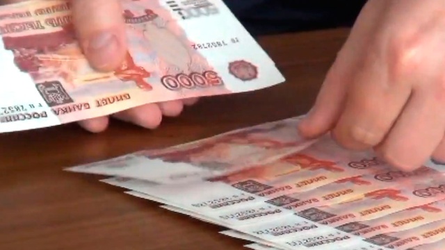 Женщина простила новосибирцу долг в 15 млн. рублей