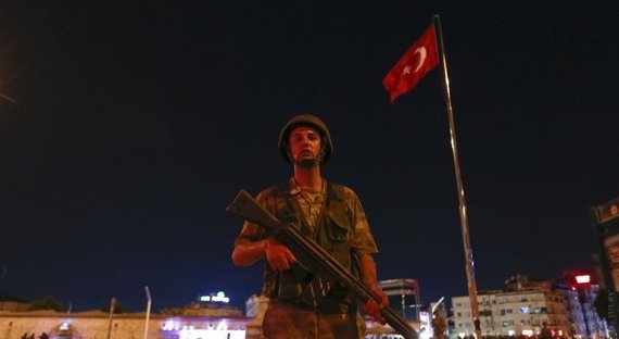 Чистки в Турции: задержаны около 26 тысяч человек