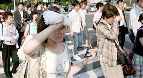 В Японии из-за жары госпитализированы более 800 человек