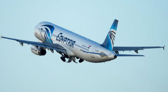 СМИ: У острова Карпатос найдены обломки лайнера EgyptAir