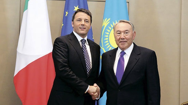 Назарбаев и Ренци застряли в лифте