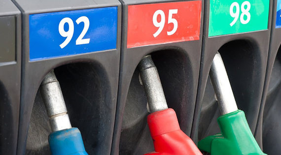 ЦБ объяснил, почему бензин дорожает, а не дешевеет