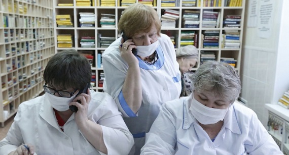 В Хакасии из-за гриппа начали закрывать школы и детские сады