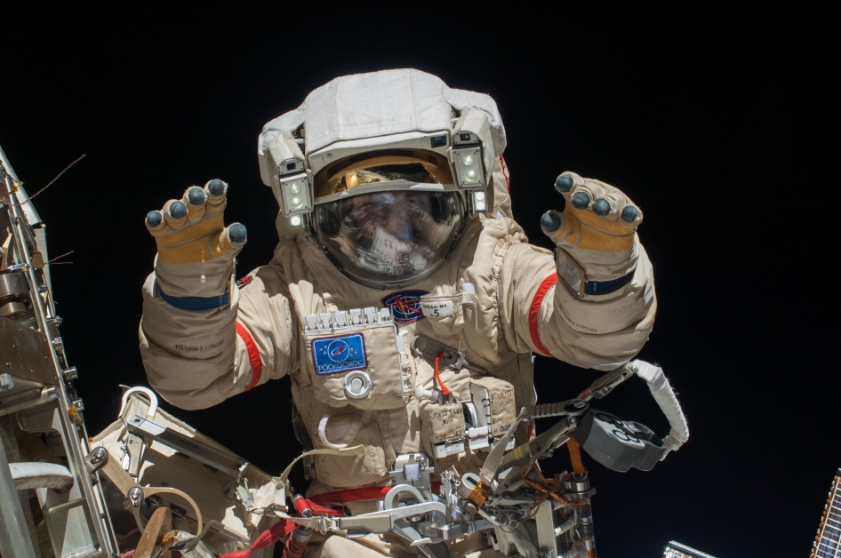 "Горящая путевка" на МКС : полетит казахстанский космонавт