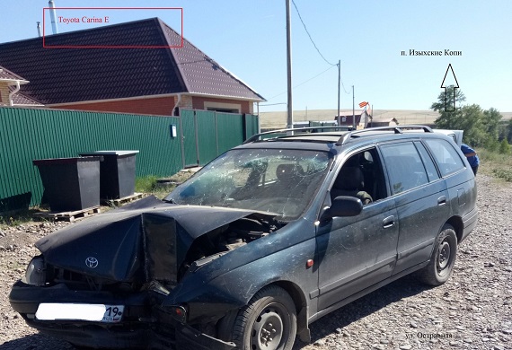 В Алтайском районе юный водитель покалечил пассажира