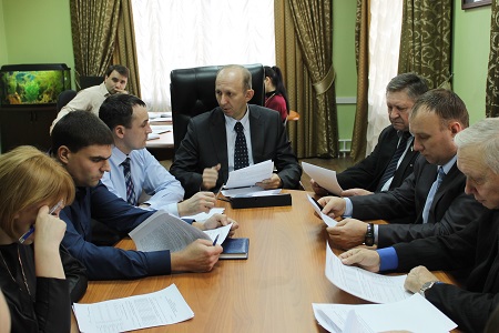 Первое заседание комиссии по лицензированию управляющих организаций прошло в Хакасии