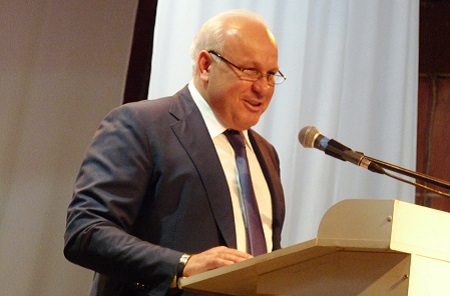 Глава Хакасии Виктор Зимин выступил с ежегодным обращением к общественности
