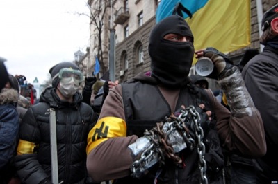Украинские националисты предрекают Порошенко судьбу Януковича