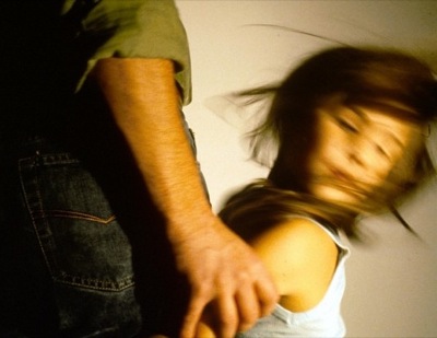 В Абазе при попытке изнасилования 8-летней девочки задержан мужчина