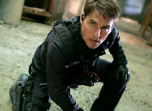 	 http://xakac.info/files/old/tom-cruise-mission-impossible-3.jpg