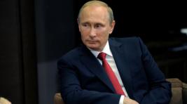 Путин поручил повысить минимальный размер пособия по безработице