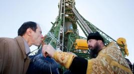 Покоритель Вселенной рассказал о христианских традициях российской космонавтики
