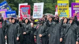 Работники Samsung впервые устроили забастовку