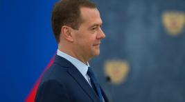 Дмитрий Медведев уволил глав Автодора и Ростуризма