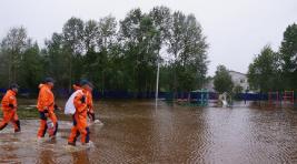 В Приамурье эвакуируют жителей села
