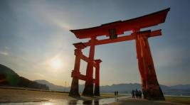 Япония почтила память жертв бомбардировки Хиросимы
