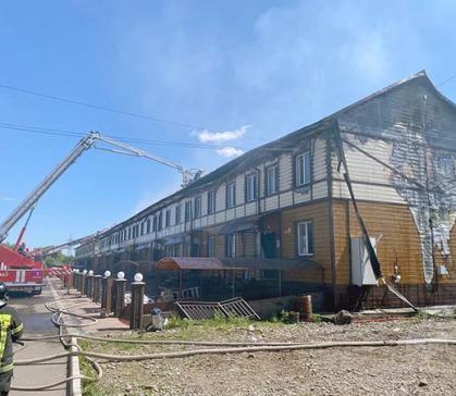 Два многоквартирных дома тушили огнеборцы Хакасии