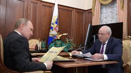 Глава Хакасии отчитался перед президентом РФ о строительстве домов для погорельцев и не только
