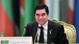 Таджики обомлели от культа личности президента Туркмении