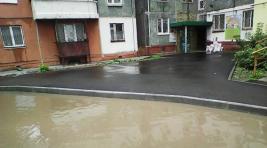 Отремонтированная улица Подводников в Перми ушла под воду