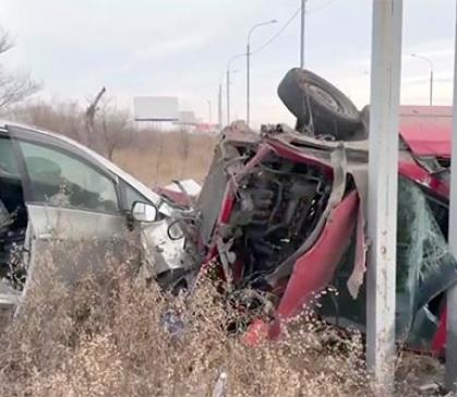 На трассе "Енисей" в результате аварии погиб человек