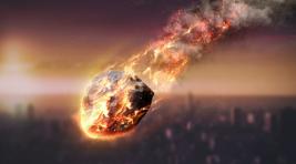 В Японии на частный дом упал метеорит