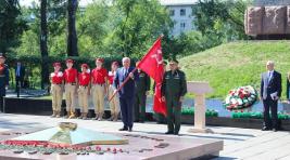 Боевые знамена орденоносной Пирятинской дивизии передали в Хакасию