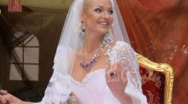 Анастасия Волочкова заинтриговала поклонников грядущей свадьбой