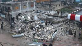 От землетрясения в Турции погибли более шести тысяч человек, в Сирии — более восьмисот
