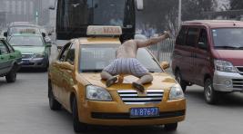 Пьяный черногорец отомстил несговорчивому таксисту