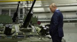 Путин провел заседание Военно-промышленной комиссии в Ижевске