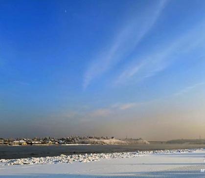 Уровень воды в Енисее понизился, но опасность остаётся