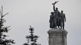 В Софии сносят памятник советским солдатам