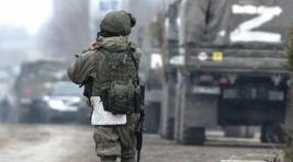 Зеленский требует от ВСУ удерживать позиции в ЛНР до последнего солдата